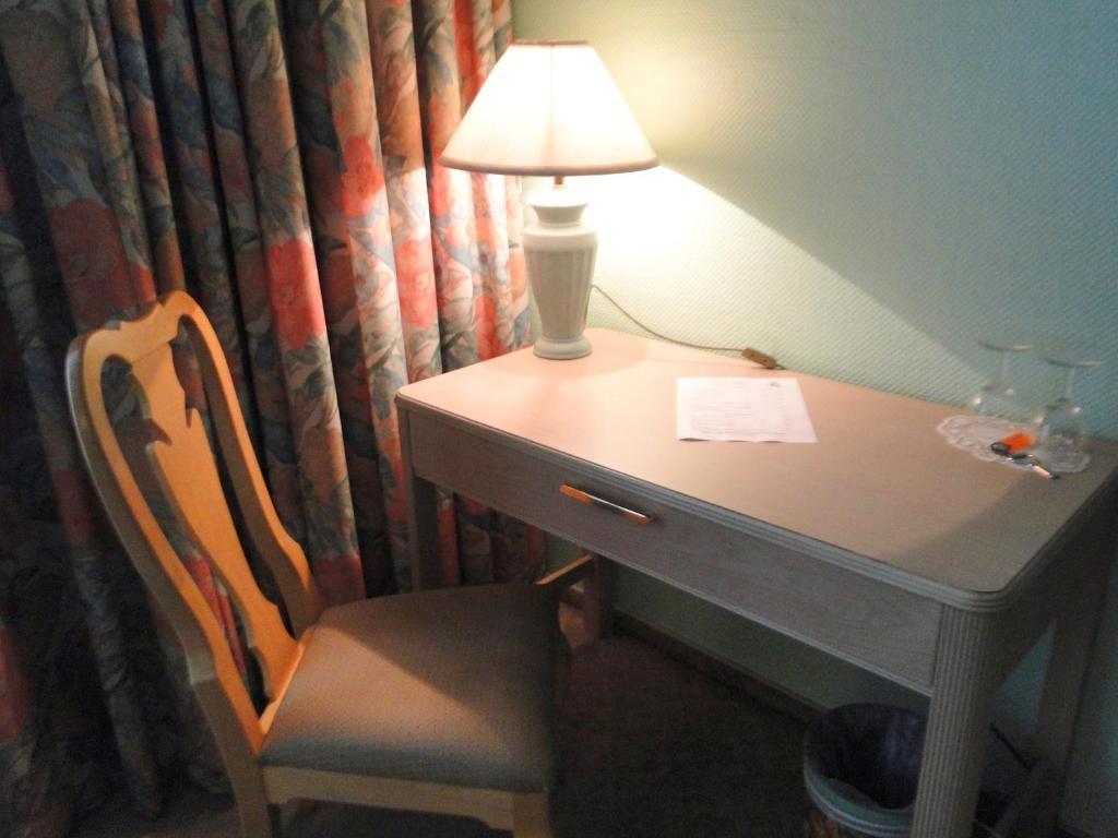 Hotel Dallgow Dallgow-Doeberitz Quarto foto