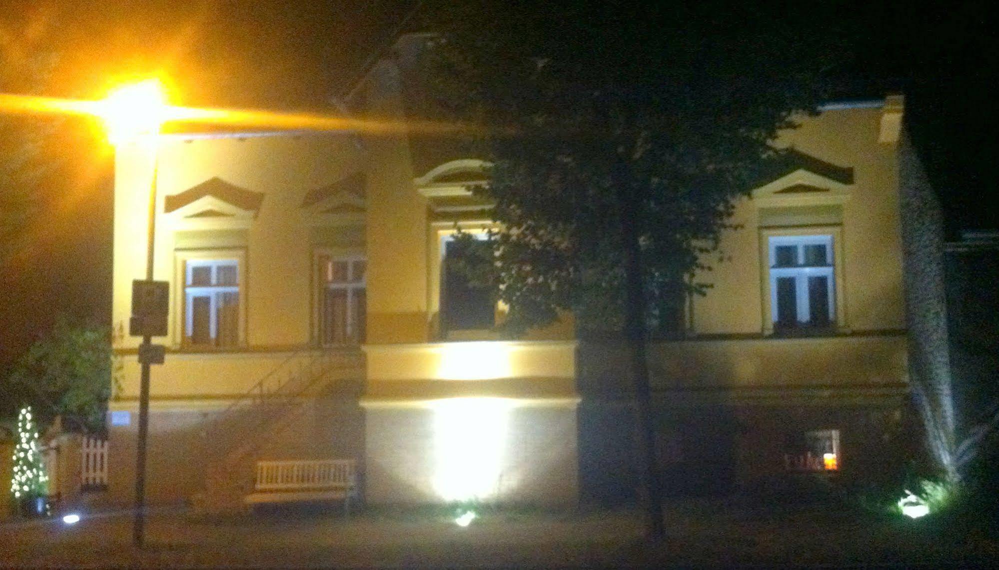Hotel Dallgow Dallgow-Doeberitz Exterior foto