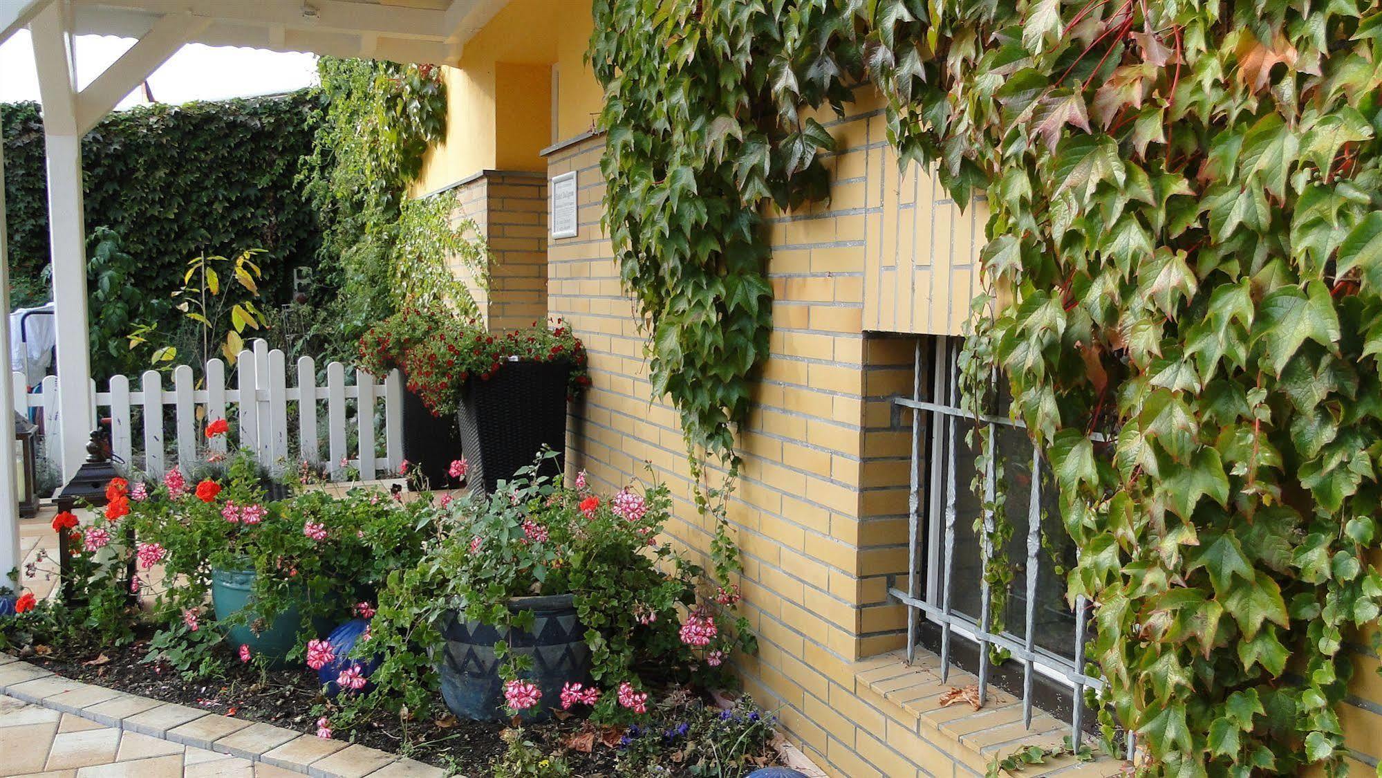 Hotel Dallgow Dallgow-Doeberitz Exterior foto